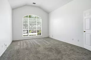 3215 Elmwood Dr, Mesquite, TX 75181 - Photo 9