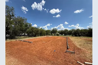 414 E Belknap Street, Jacksboro, TX 76458 - Photo 5