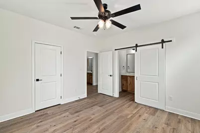 414 E Belknap Street, Jacksboro, TX 76458 - Photo 19