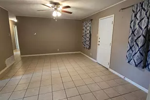 2970 41st St SE, Paris, TX 75462 - Photo 5