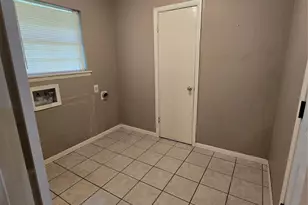 2970 41st St SE, Paris, TX 75462 - Photo 3