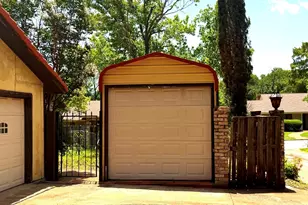 2510 Brookcrest Dr, Garland, TX 75040 - Photo 21
