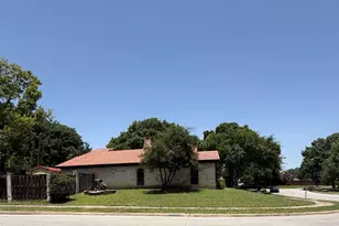 2510 Brookcrest Dr, Garland, TX 75040 - Photo 3