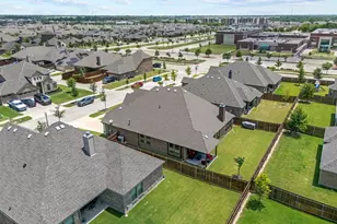 448 Bessie Coleman Blvd, Waxahachie, TX 75165 - Photo 29