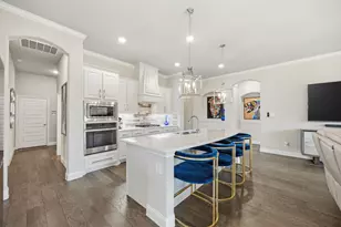 448 Bessie Coleman Blvd, Waxahachie, TX 75165 - Photo 5