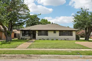 600 Westwood Dr, Richardson, TX 75080 - Photo 13