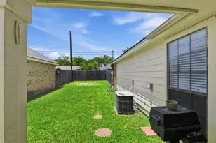 747 Monique, Cedar Hill, TX 75104 - Photo 27