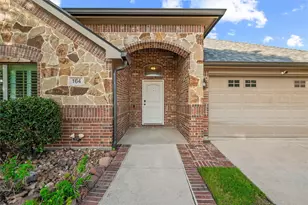 164 Horseshoe Bend, Waxahachie, TX 75165 - Photo 3