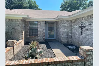 3908 Chestnut Street, Fort Worth, TX 76137 - Photo 3