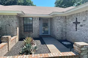 3908 Chestnut St, Fort Worth, TX 76137 - Photo 3