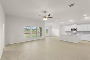 2613 River Bank Dr, Burleson, TX 76028 - Photo 13