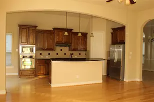 7329 Canadian Dr, Irving, TX 75039 - Photo 11