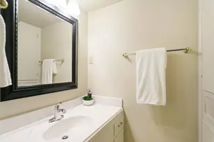 11033 Joymeadow Dr, Dallas, TX 75218 - Photo 5