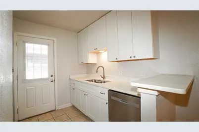 5638 Marina Drive #22, Garland, TX 75043 - Photo 9