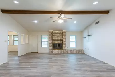 8001 Weehunt Court, Abilene, TX 79606 - Photo 3