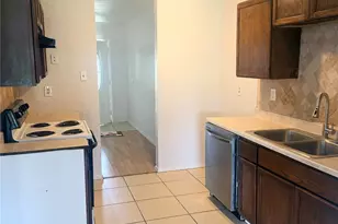 4805 Woodruff Dr, The Colony, TX 75056 - Photo 5