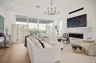 320 N O Connor Ridge Blvd, Irving, TX 75038 - Photo 5