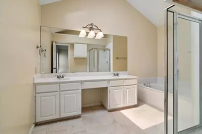 2250 Arbor Creek Drive, Carrollton, TX 75010 - Photo 15