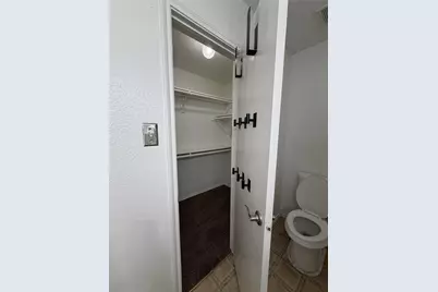 [Address not provided], Grand Prairie, TX 75052 - Photo 9