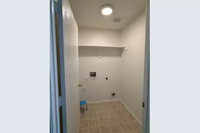 2648 Carmen Drive, Grand Prairie, TX 75052 - Photo 5