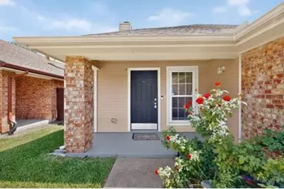 1157 Meadow Park Lane, Grand Prairie, TX 75052 - Photo 5