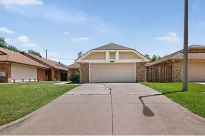 1157 Meadow Park Lane, Grand Prairie, TX 75052 - Photo 3