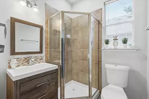 2808 N Camino Lagos, Grand Prairie, TX 75054 - Photo 33