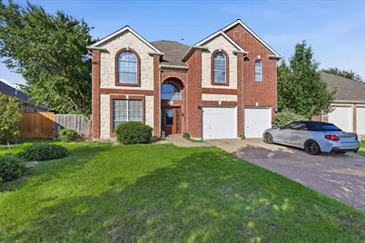 2808 N Camino Lagos, Grand Prairie, TX 75054 - Photo 3