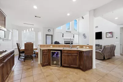 2808 N Camino Lagos, Grand Prairie, TX 75054 - Photo 17