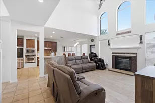 2808 N Camino Lagos, Grand Prairie, TX 75054 - Photo 9