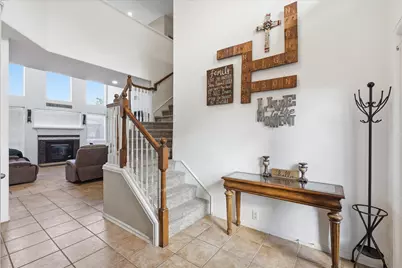 2808 N Camino Lagos, Grand Prairie, TX 75054 - Photo 7