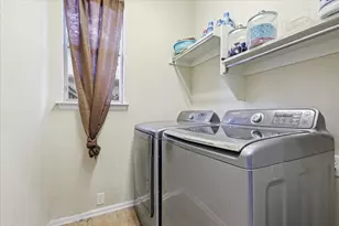 2808 N Camino Lagos, Grand Prairie, TX 75054 - Photo 27