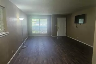 1860 W Kaufman St, Paris, TX 75460 - Photo 3