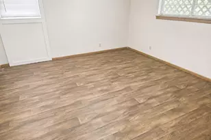 1860 W Kaufman St, Paris, TX 75460 - Photo 5