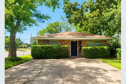 1860 W Kaufman Street, Paris, TX 75460 - Photo 1