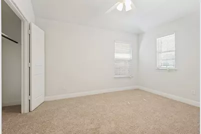 533 Hutchinson Lane, Lewisville, TX 75077 - Photo 19