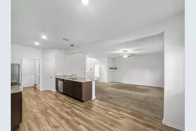 8212 Buck Mountain Pass, Fort Worth, TX 76179 - Photo 9