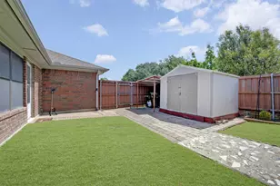 3014 Baron Dr, Garland, TX 75040 - Photo 37