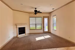 9001 Blue Water Dr, Plano, TX 75025 - Photo 9