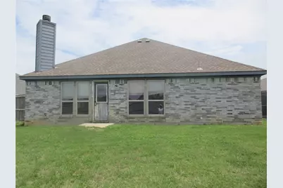 1100 Manhassett Court, Fort Worth, TX 76140 - Photo 13