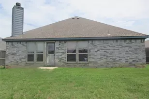 1100 Manhassett Ct, Fort Worth, TX 76140 - Photo 13