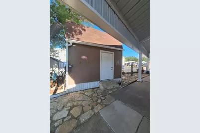 505 Brazos Harbor Drive, Granbury, TX 76048 - Photo 25