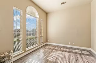 1464 Summerhill Dr, Carrollton, TX 75007 - Photo 11