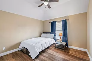 1464 Summerhill Dr, Carrollton, TX 75007 - Photo 19