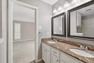 2001 Bishop Dr, Flower Mound, TX 75028 - Photo 33