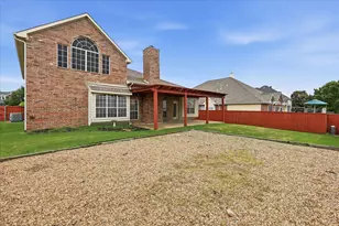 2001 Bishop Dr, Flower Mound, TX 75028 - Photo 37