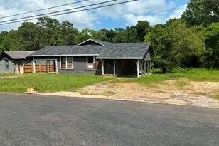 1408 / 1410 S 12th St, Longview, TX 75602 - Photo 3