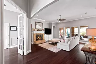 10224 Mustang Wells Dr, Fort Worth, TX 76126 - Photo 11