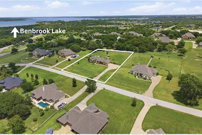 10224 Mustang Wells Drive, Fort Worth, TX 76126 - Photo 3