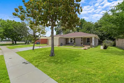 9209 Palisade Drive, Dallas, TX 75217 - Photo 1